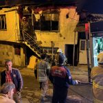 İzmir'de bir evde yangın – Son Dakika Haberi