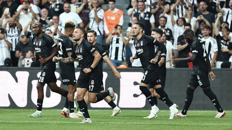 Beşiktaş, Lugano'yu 5-1 mağlup ederek UEFA Avrupa Ligi'ne grup aşamasına yükseldi.