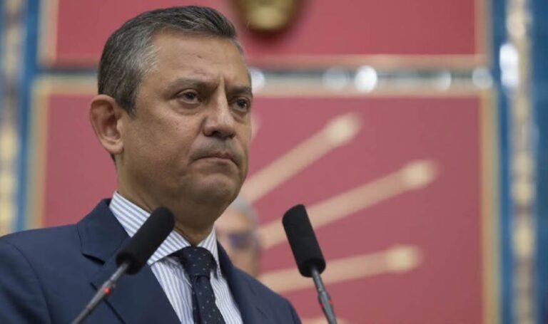 Özgür Özel takvim vererek çağrıda bulundu: “Tüm İstanbulluları Esenyurt Belediyesi’ne davet ediyorum” – Last Minute Türkiye, Siyaset Haberleri