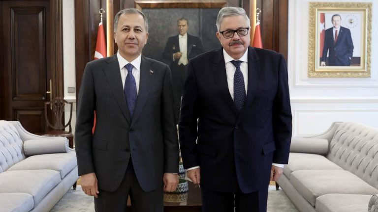 Bakan Yerlikaya, Rusya'nın Ankara Büyükelçisi Erkhov'u kabul etti