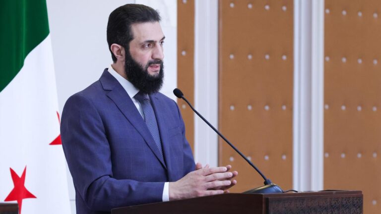 Suriye’deki Başkan Şema’nın ilk kabinesi açıklandı