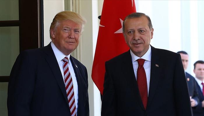 Cumhurbaşkanı Erdoğan telefonda Amerika Birleşik Devletleri Başkanı Trump ile tanıştı! Türkiye'ye davet edildi