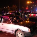 Kontrol Dışı Araba Kırmızı Işık Bekleyen Araçlara Vurdu: 9 Yaralı