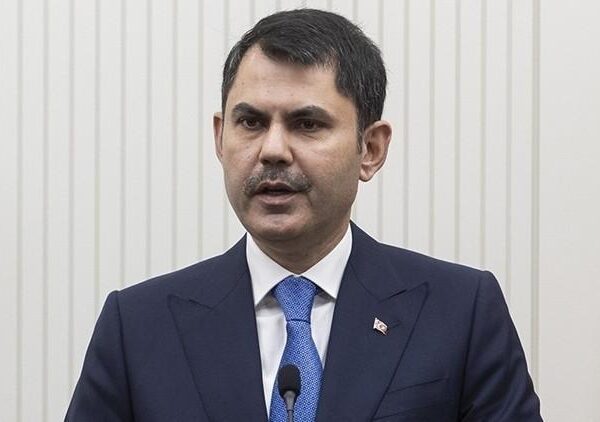 Bakan Kurumu: “250 bin ev iyi, 453 bin eve koşuyoruz”