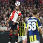 Dünyada İlk Futbol Kupasını Kim Kaldırdı?