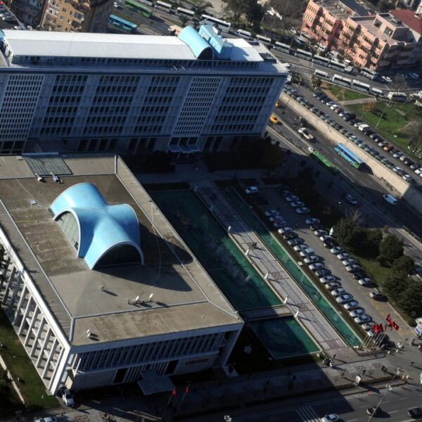 İstanbul Büyükşehir Belediyesi'ne yönelik yolsuzluk soruşturmasında 4 şüpheliye tutuklama talebi