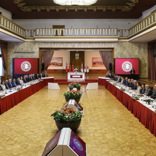 Tarihi Komisyon bu hafta iki kez toplanacak