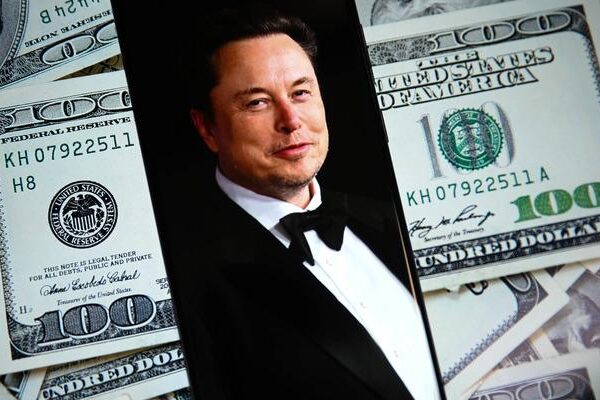 Elon Musk'tan sürpriz adım! On milyonlarca dolar değerindeki davada uzlaşma sağlandı