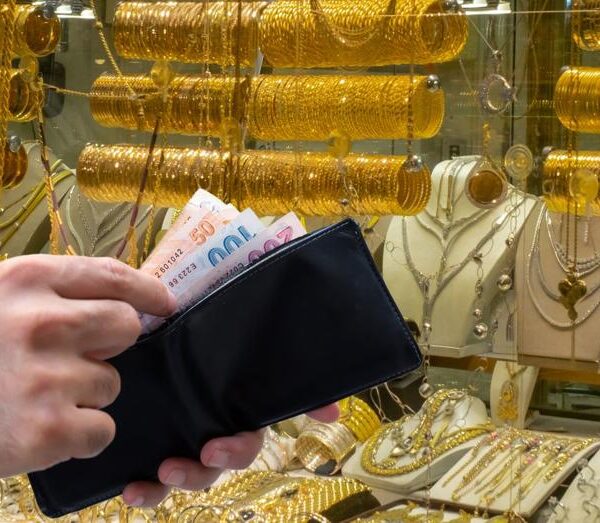 26 Kasım 2025 Altın Fiyatları: Gram ve Çeyrek Altın Ne Kadar?