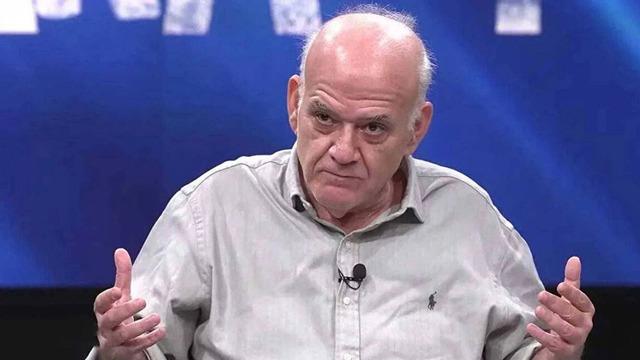Ahmet Çakar’dan Dursun Özbek’e zehir zemberek sözler: “Utanması gereken ben değilim!”